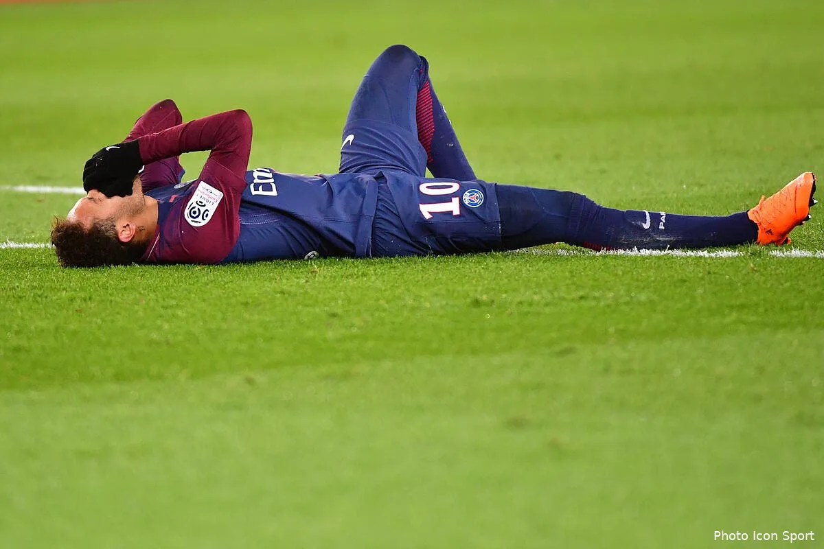 psg pierre menes ecoeure par les attaques contre neymar iconsport icon win 250218 01 41138211151
