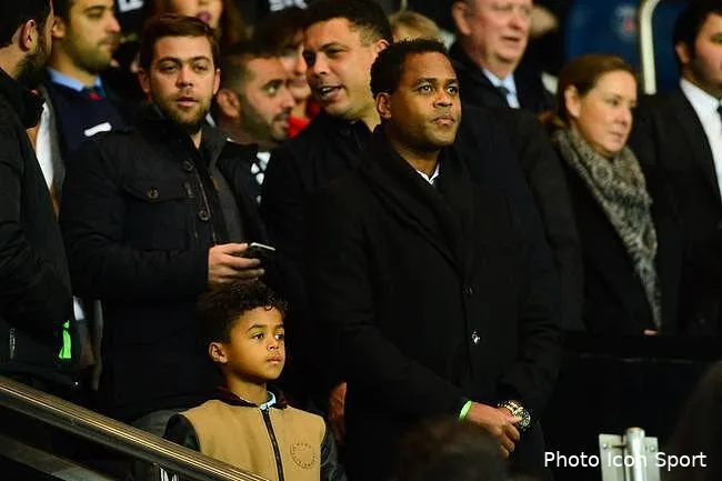 psg pierre menes ironise sur kluivert le gadget du paris sg officiel patrick kluivert nomme directeur du football au psg iconsport win 211015 08 25 149002149896