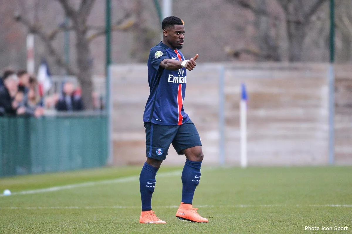 psg pour jpp c est jean peux plus d aurier a paris iconsport dib 190316 10 29137358