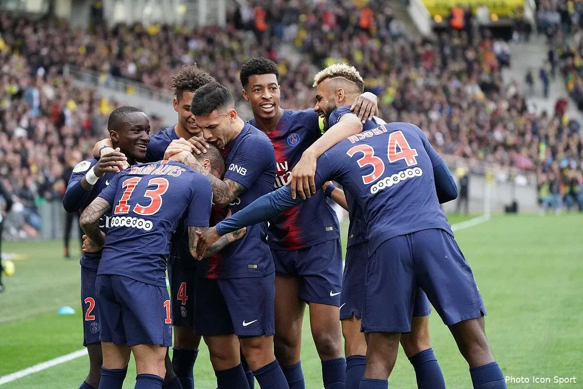 psg pour l honneur menes met une toute petite piece sur paris psg 75251025