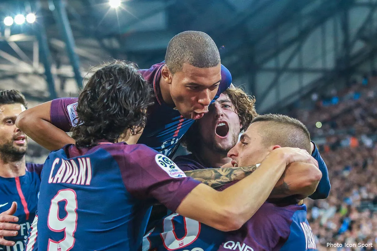 psg prive de neymar mbappe va faire des passes a cavani iconsport icon ruo 221017 10 33197683