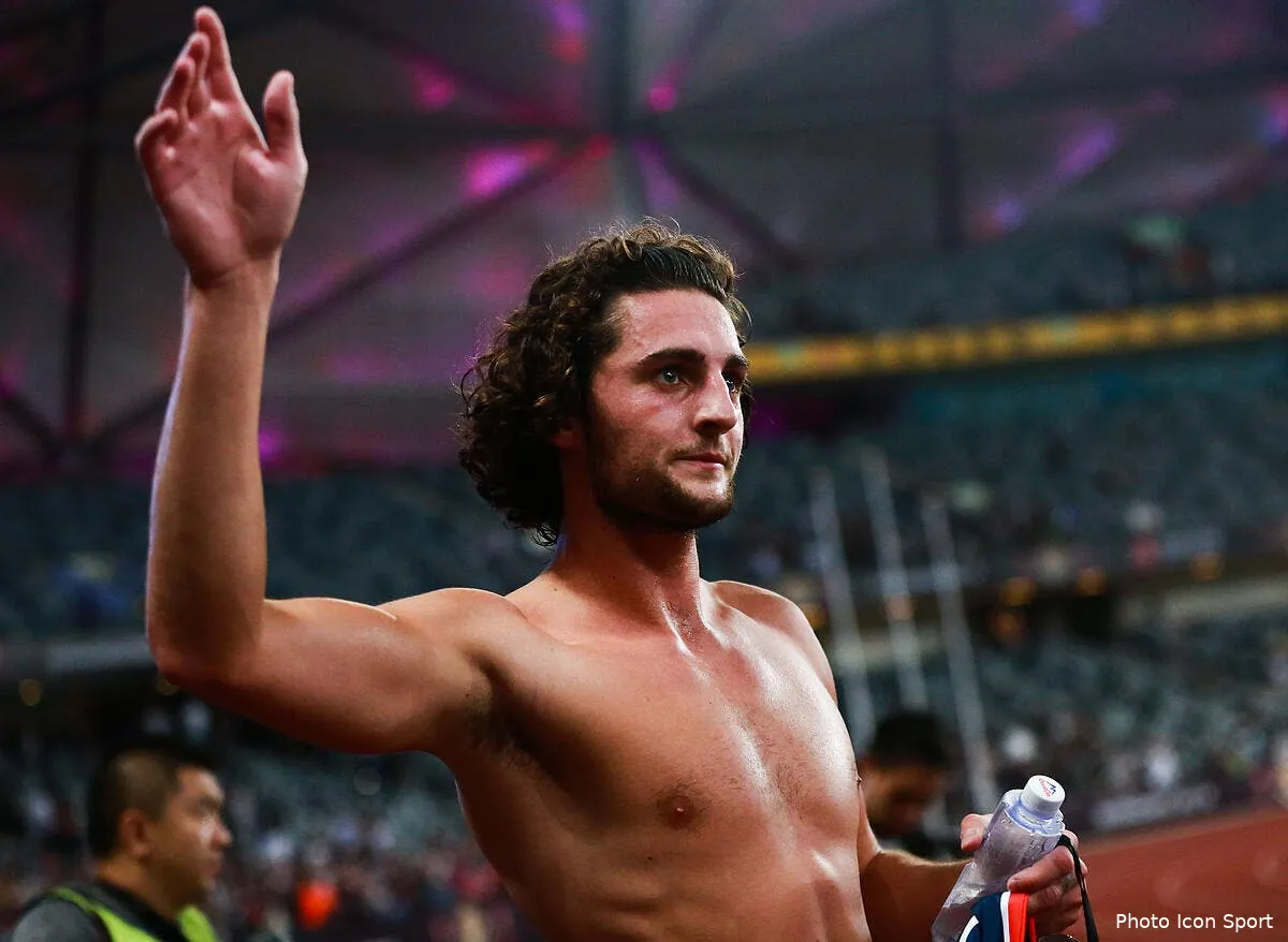 psg rabiot drague par un ex du psg aux dents longues iconsport icon fyi 040818 93 21226763