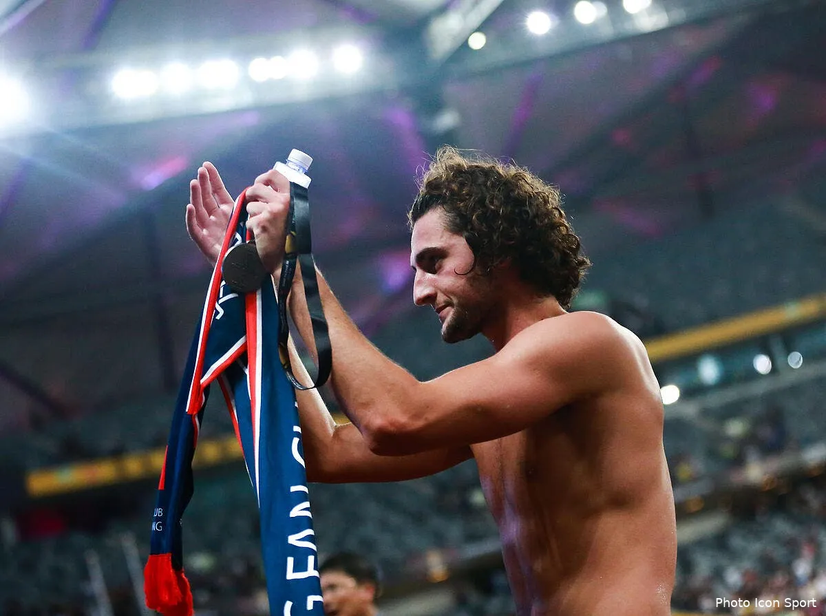 psg rabiot transfere le barca reve de se venger du psg au mercato iconsport icon fyi 040818 93 20227687