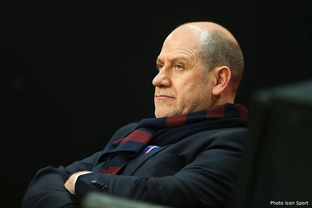 psg real l arbitrage antero henrique sort de ses gonds iconsport icon vmi 300118 08 91211743