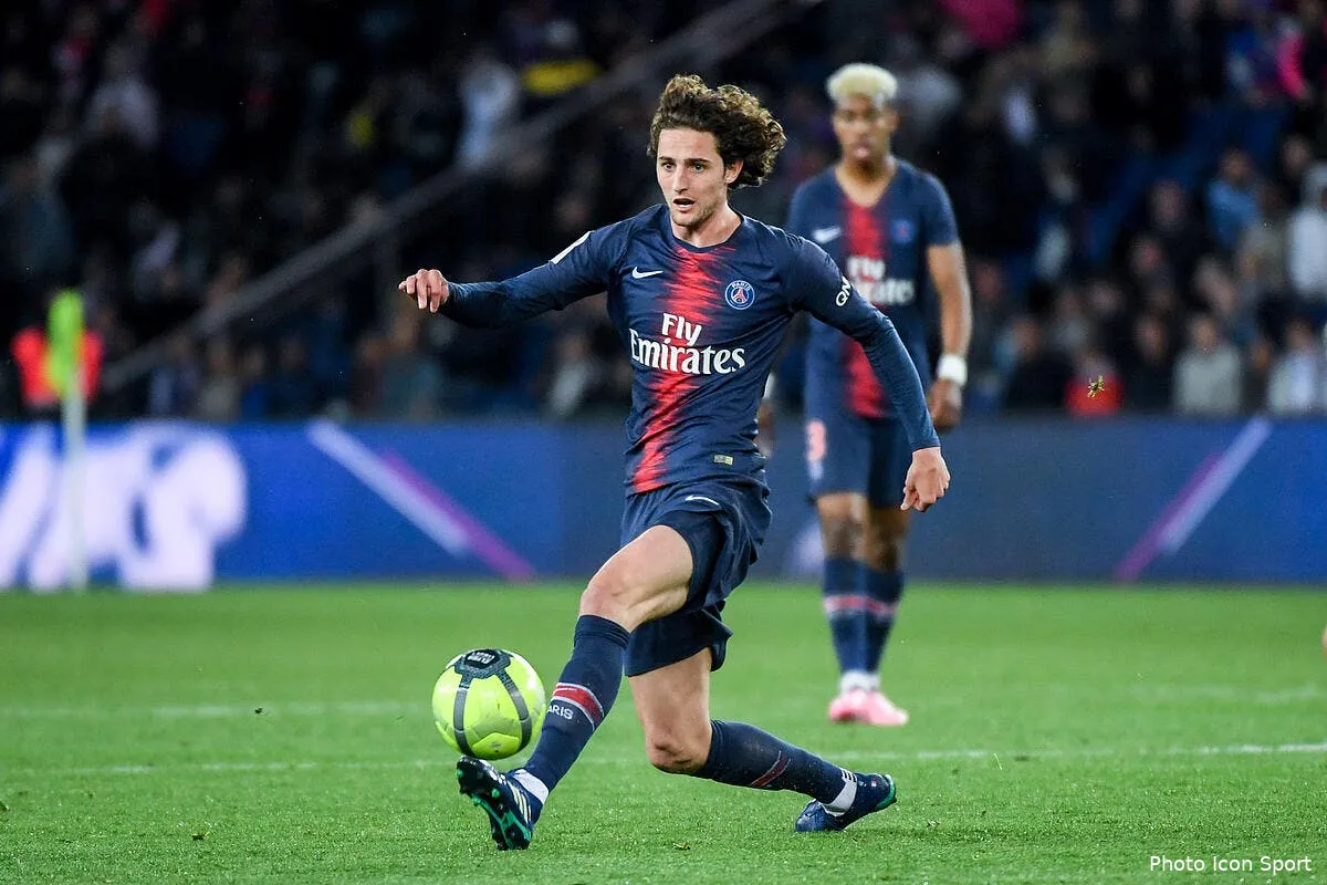 psg remonte rabiot refuse de prolonger a cause de deschamps rabiot 32219897