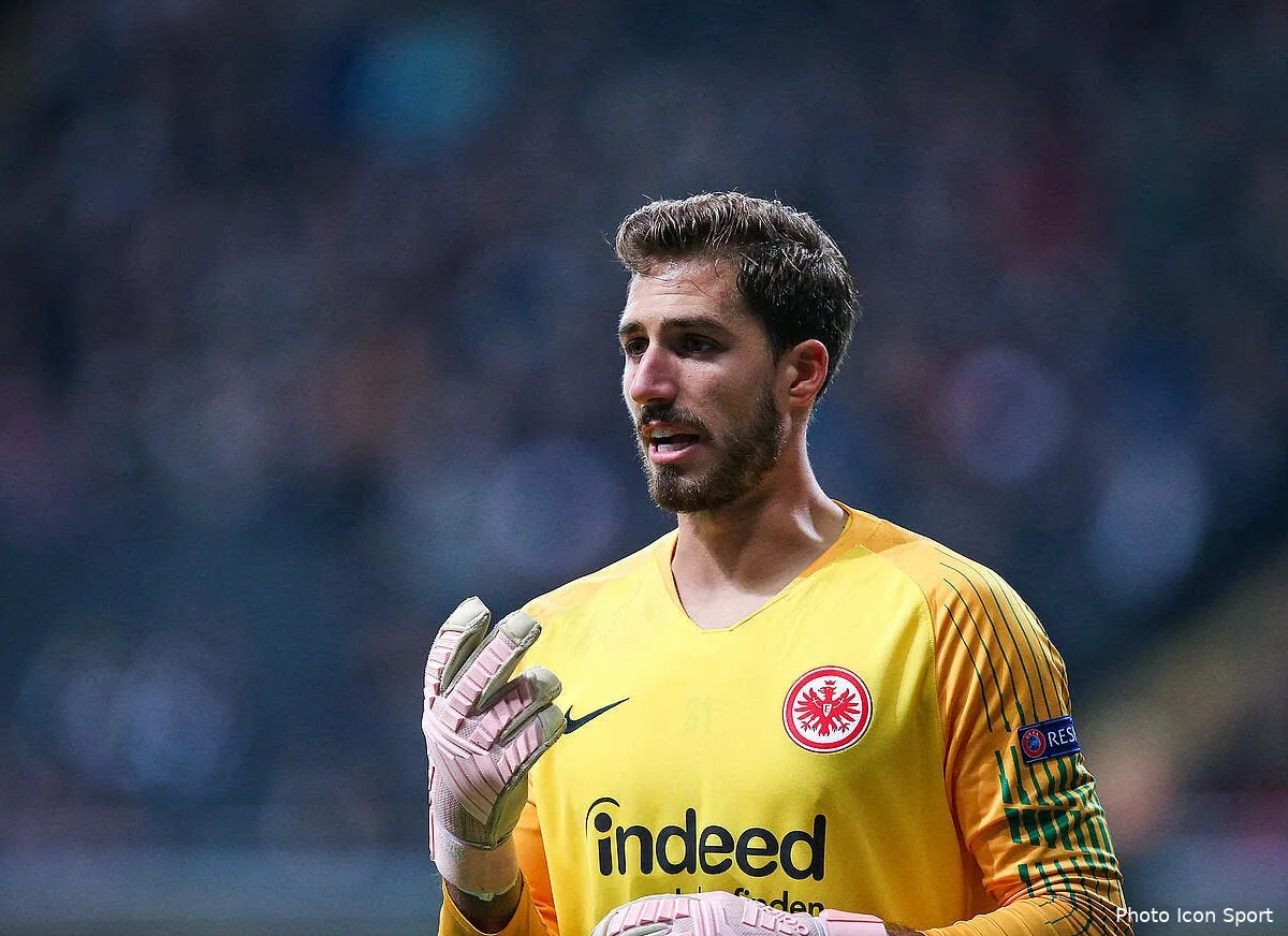 psg revenir a paris au mercato trapp ne dit pas non iconsport icon mis 041018 93 07235667