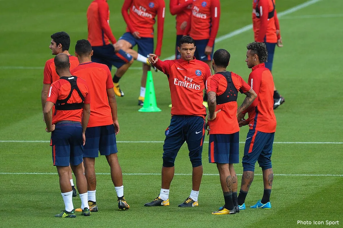 psg thiago silva conseille a lucas de partir en courant thiago silva 28206977