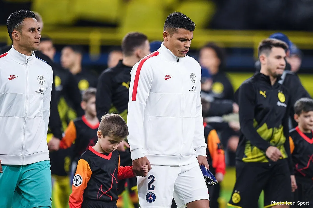 psg thiago silva n a rien dans le froc julien cazarre le detruit icon bap 180220 93 132286091