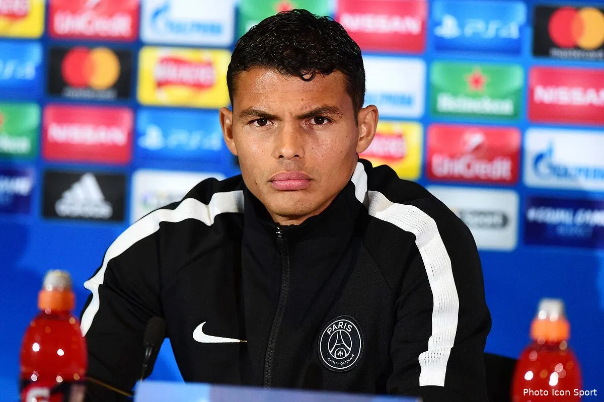 psg thiago silva relance la chasse a la taupe dans le vestiaire iconsport icon sns 110917 05 10194367