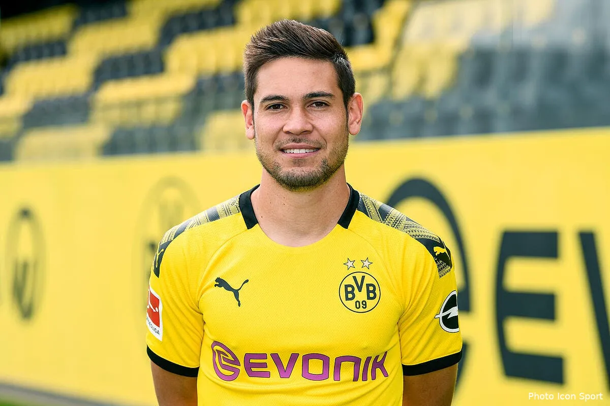 psg tuchel reve de guerreiro al khelaifi lache l offre en or icon 190807 99 370065 dpai262627