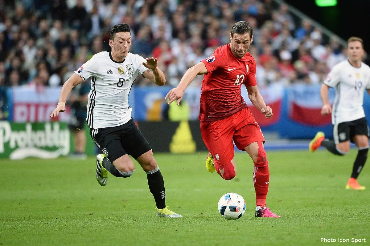 psg un ancien de ligue 1 annonce dans les bagages d emery au mercato iconsport nlg 160616 17 59146582