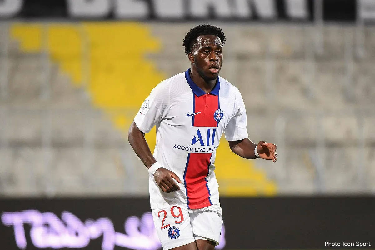 psg un attaquant sur le depart au mercato icon dib 101020 11 40294657