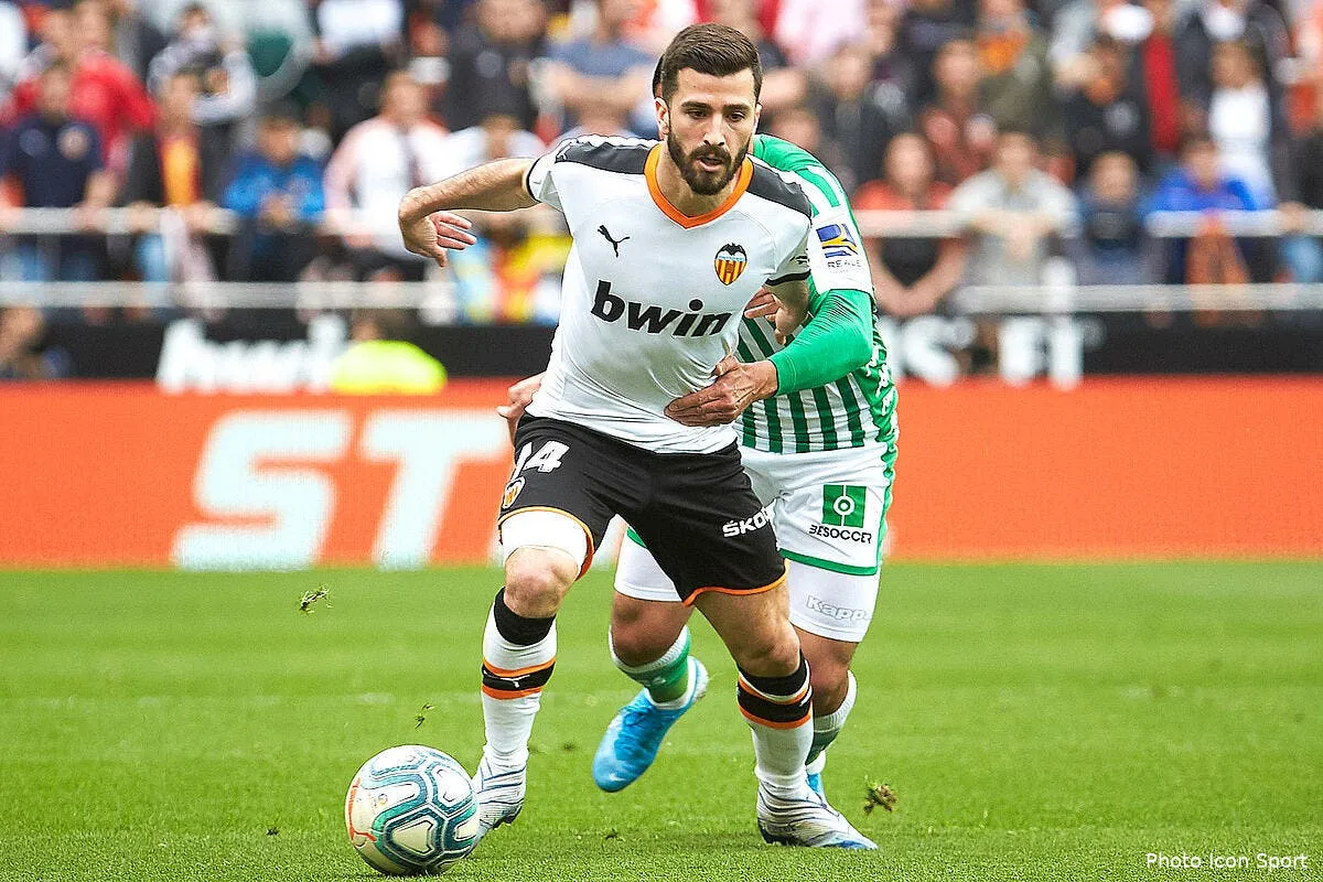 psg un autre titulaire sur le depart leonardo a deja son remplacant gaya292057