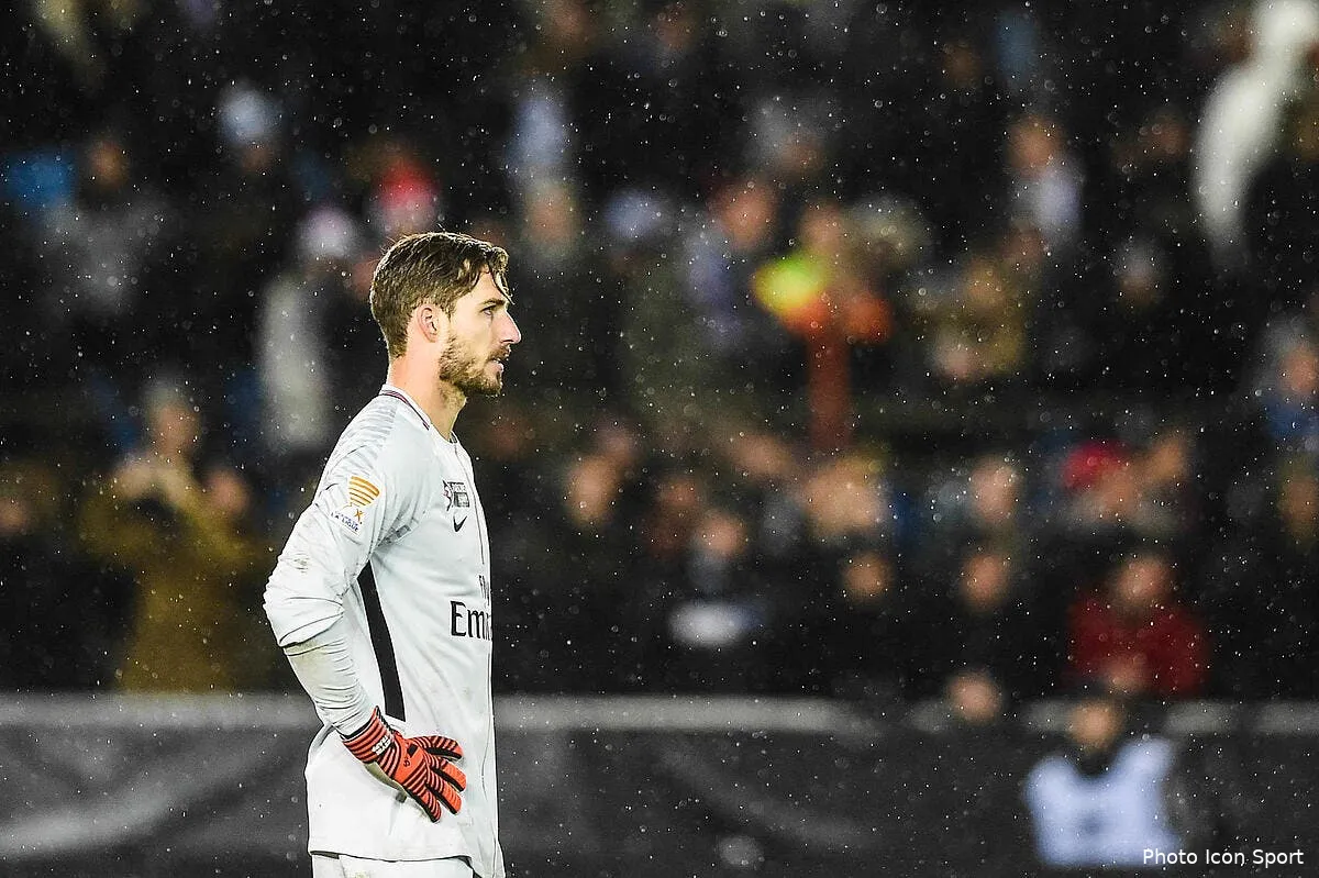 psg un club belge reve de trapp il le brise sans hesiter icon boz 131217 89 05226895