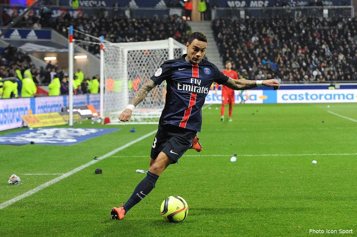 psg un consultant milite pour van der wiel contre chelsea iconsport jpt 280216 91 11135362