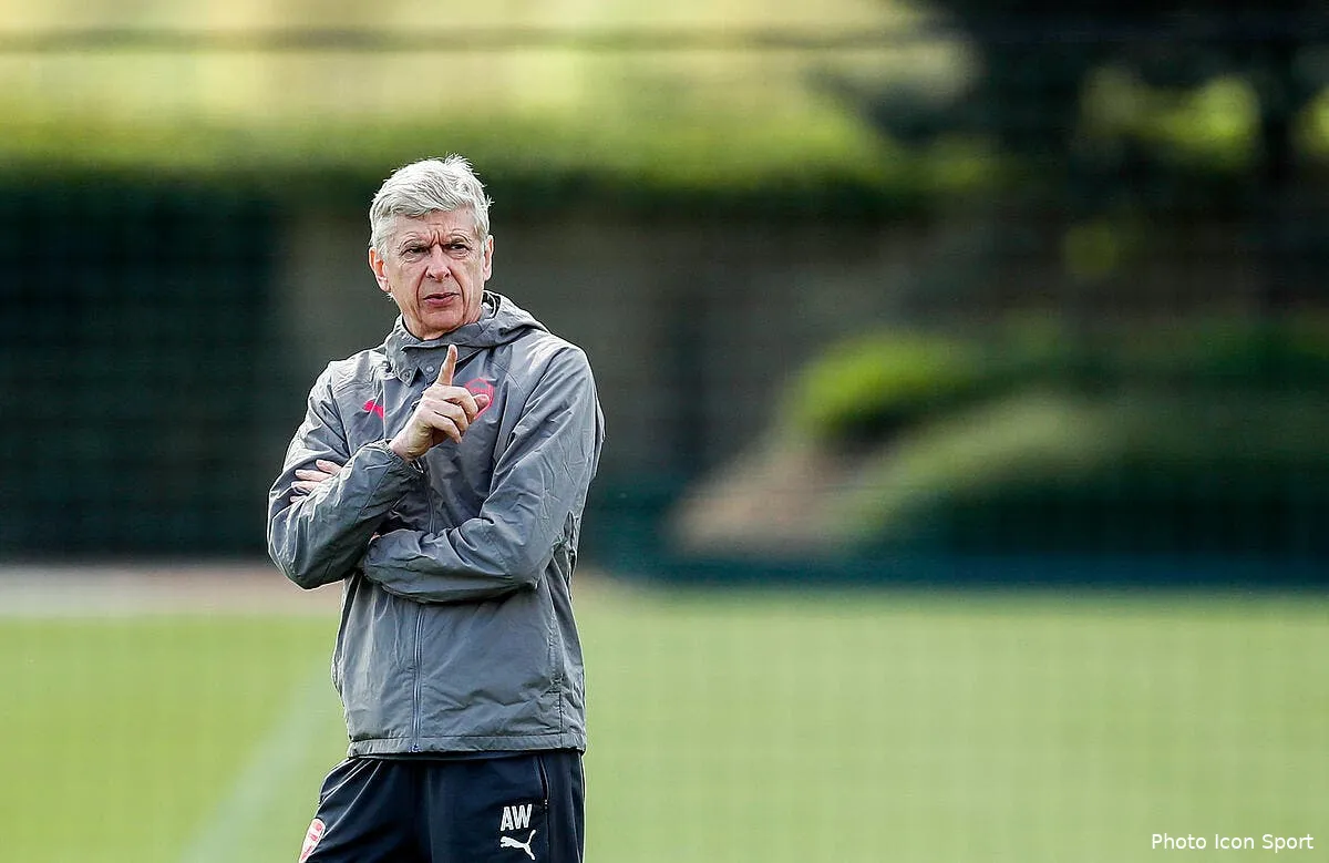 psg un contrat de quatre ans propose a arsene wenger iconsport icon 36179952217001