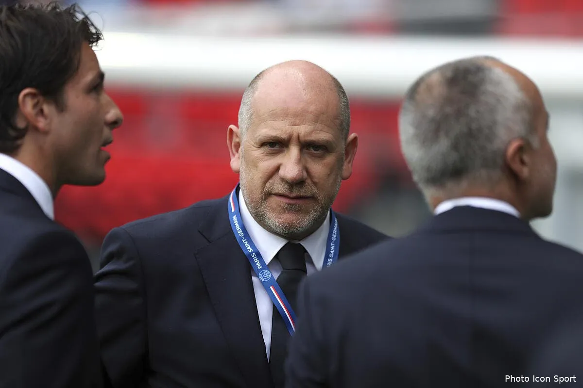 psg un coup dur et paris s affole au mercato iconsport icon fid 120818 08 146228627