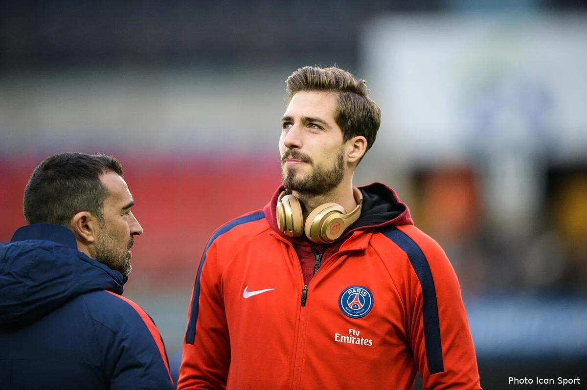 psg un monstre legendaire debarque au psg pour trapp iconsport icon boz 021217 08 19204479
