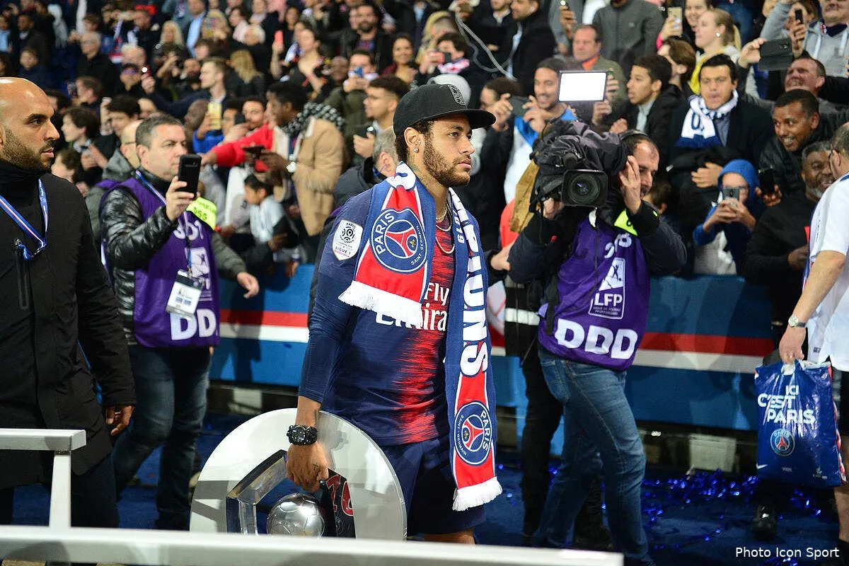 psg un transfert ou un clash neymar previent al khelaifi icon win 180519 01 90099257035