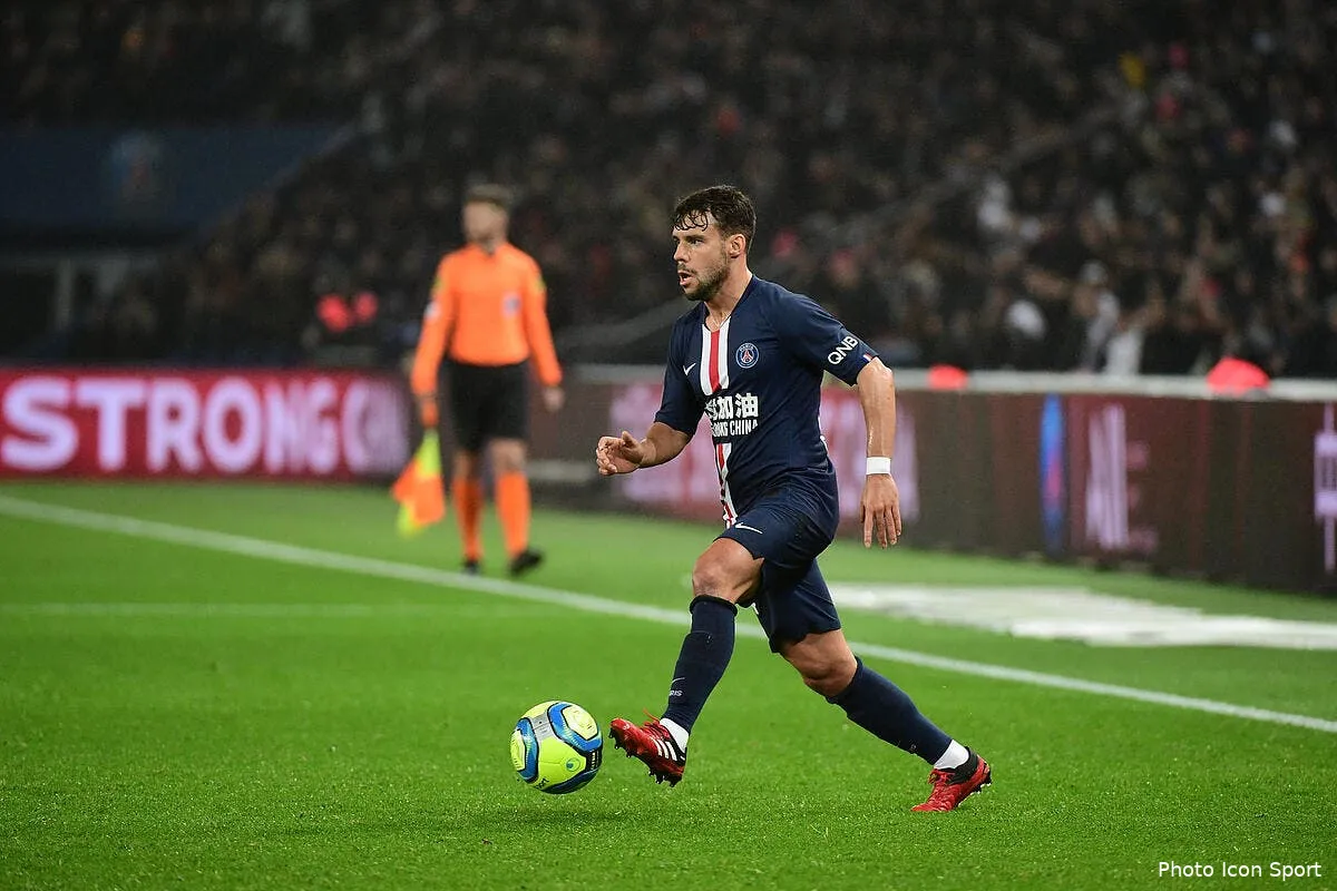 psg une belle andalouse drague bernat au mercato icon winter 23022020120831289455