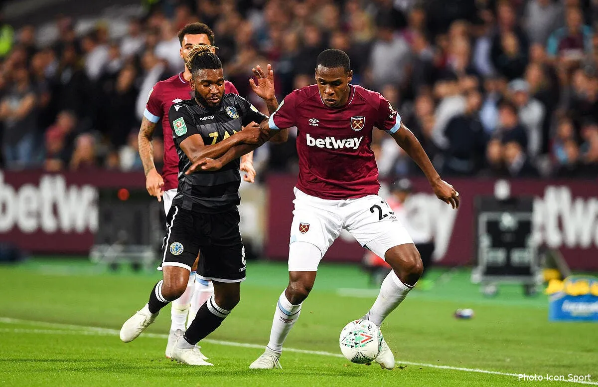 psg une offre a 56 me paris a craque pour un ancien toulousain issa diop 2234407