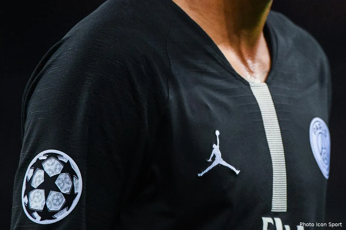 psg une pepite bresilienne de 17 ans paris est sur le coup icon dib 031018 12 24246425