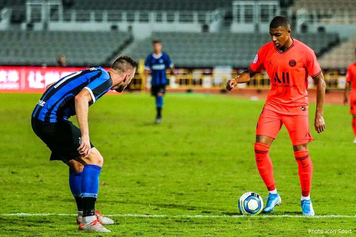 psg va t il falloir refloquer les maillots mbappe avec le 9 5 icon 24088603259885