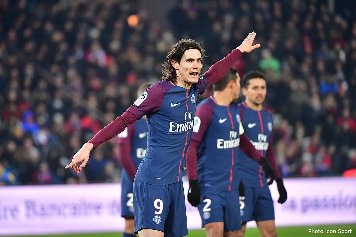 psg vers un transfert surprise de cavani au mercato icon win 250218 01 41312211347