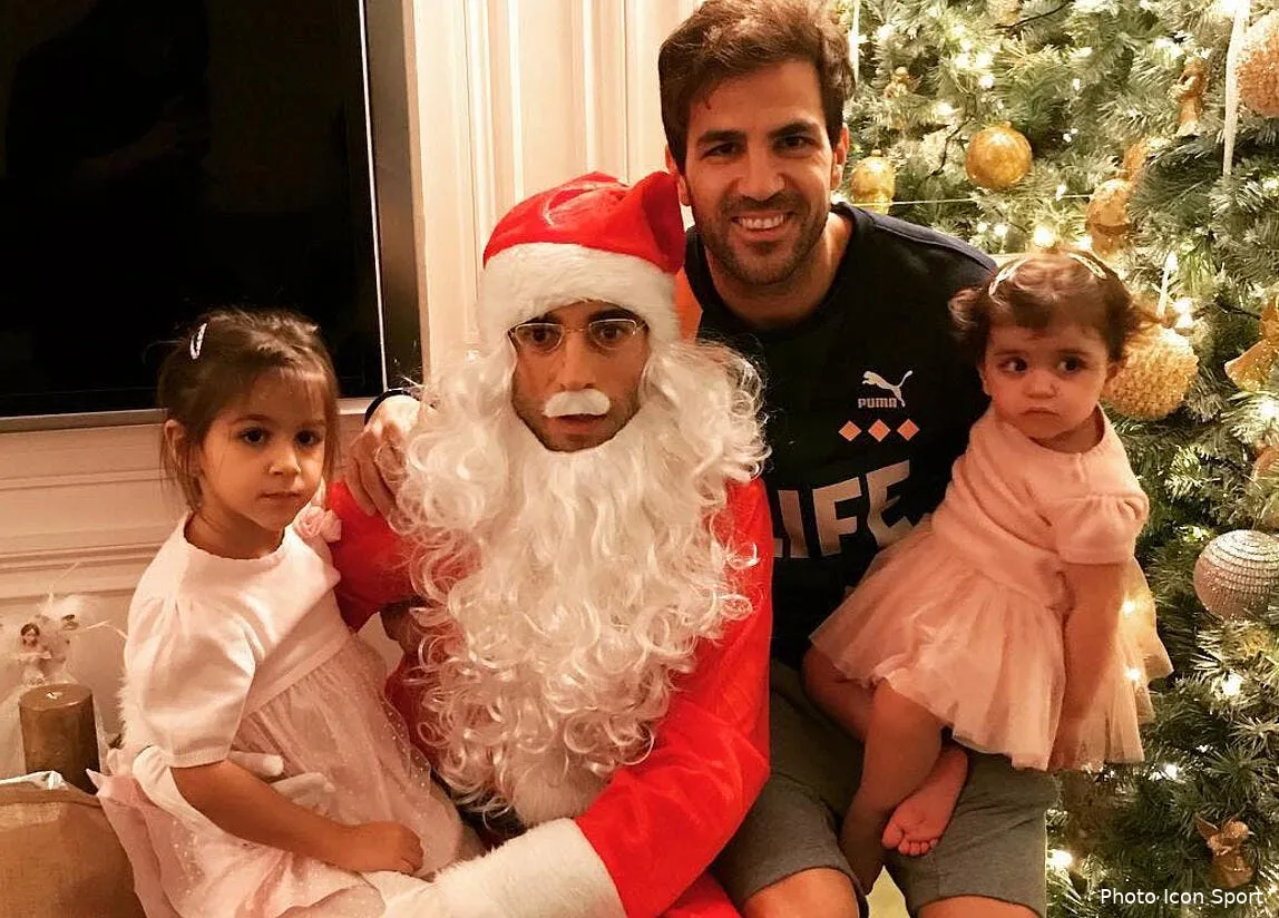 quand flamini joue le pere noel chez fabregas flamini165412