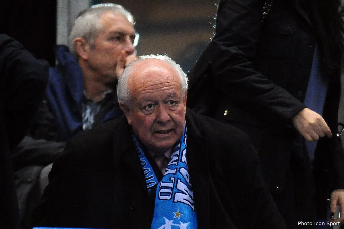 quand le maire de marseille tape sur le stade de l ol iconsport oap 270310 08 6337134