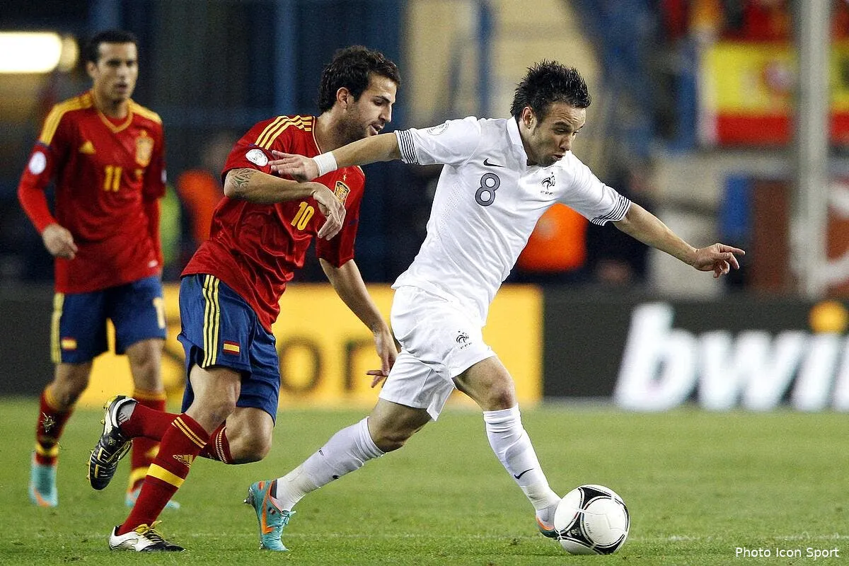 quand mathieu valbuena chantait l hymne espagnol iconsport lof 161012 08 1353019