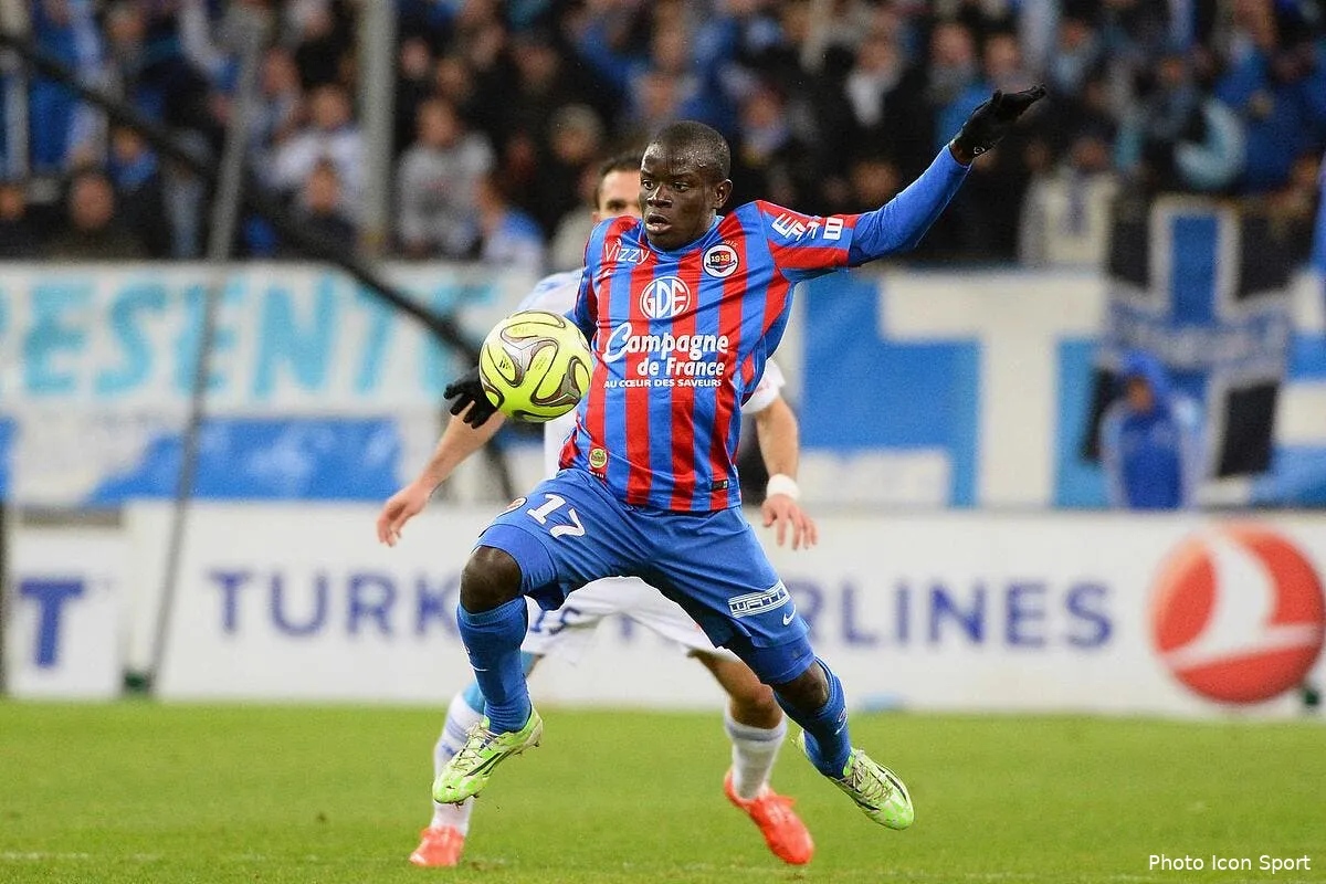 quasi debarrasse d imbula l om passe a l attaque kante 1114719