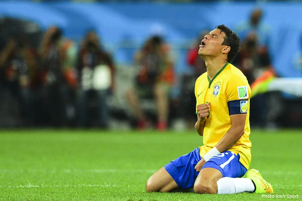 que thiago silva arrete de pleurer demande larque iconsport vis 120614 99 0586325