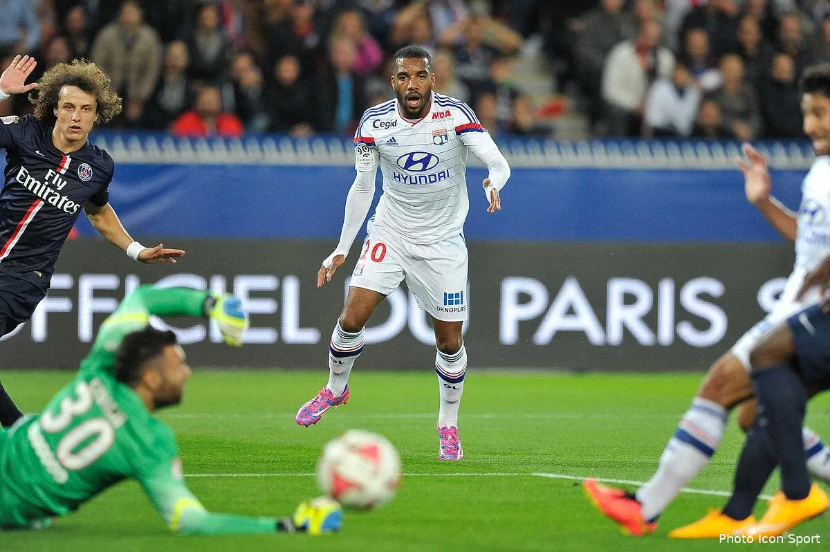 quitter l ol pour le psg lacazette n en reve pas du tout iconsport meu 210914 08 04111587