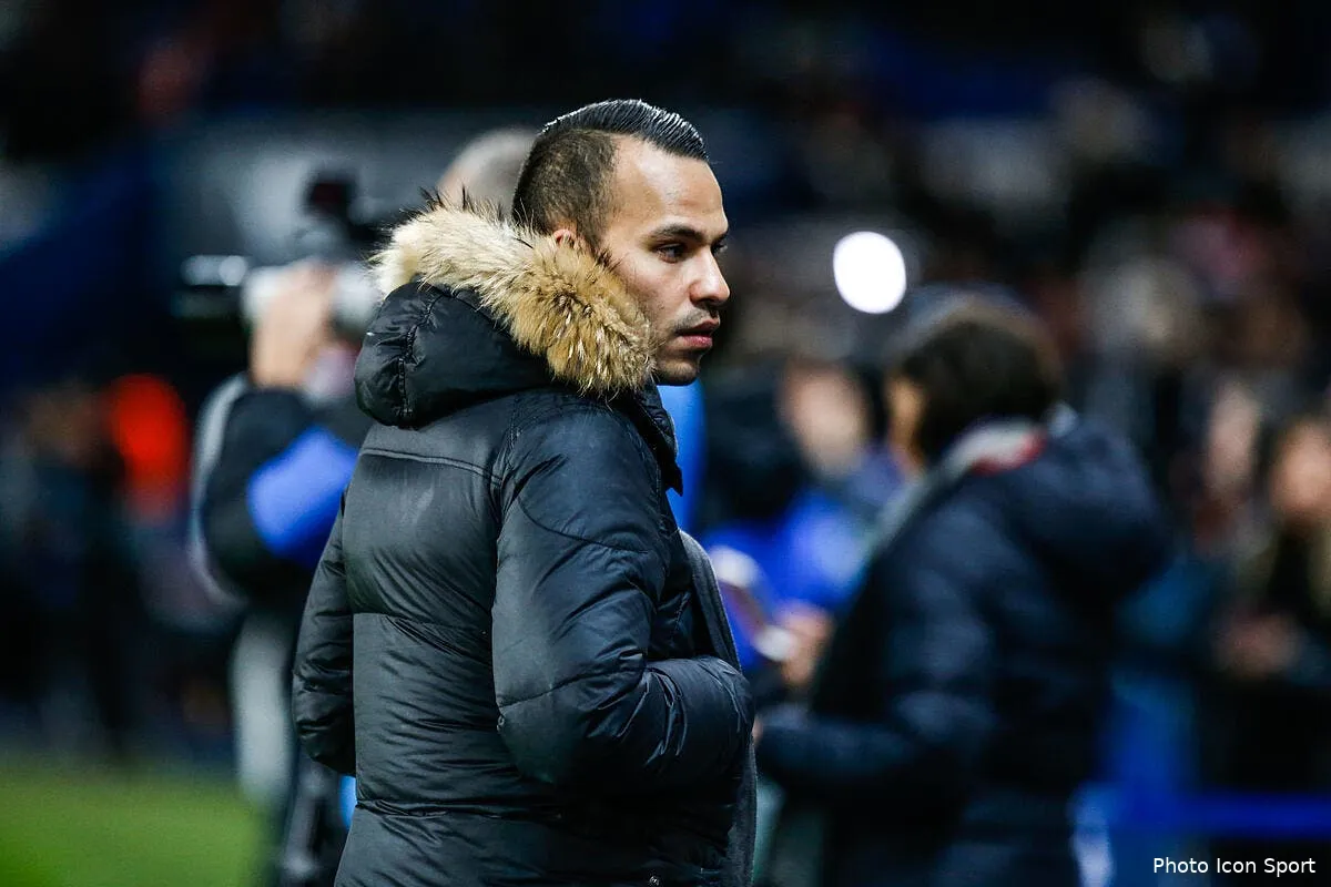 racisme bouhafsi est clair il faut arreter les matchs aa 301551