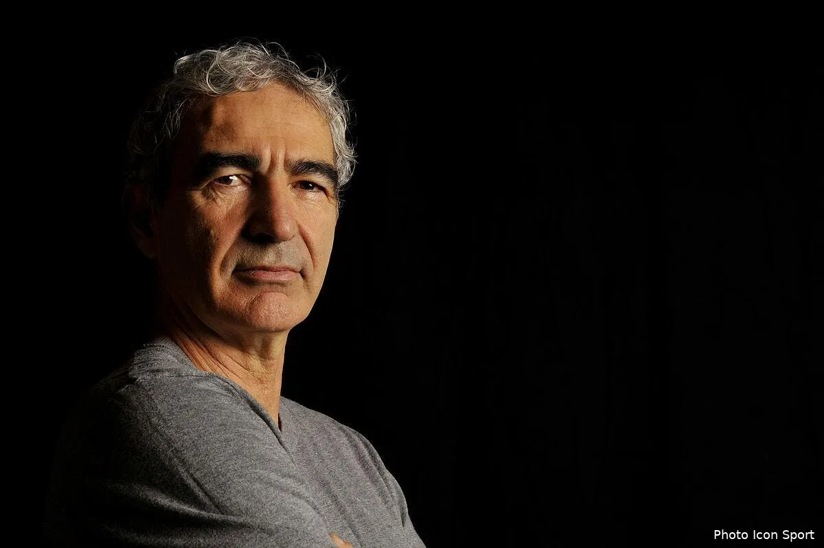 raymond domenech confie sa tristesse apres la mort de thierry roland iconsport noe 040112 01 2336291