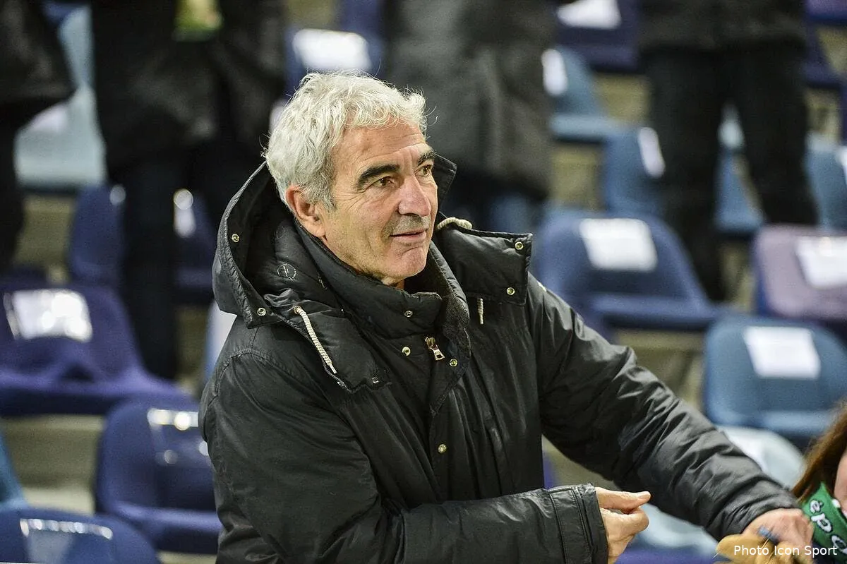 raymond domenech devient le meilleur ami des medias domenech 1159096