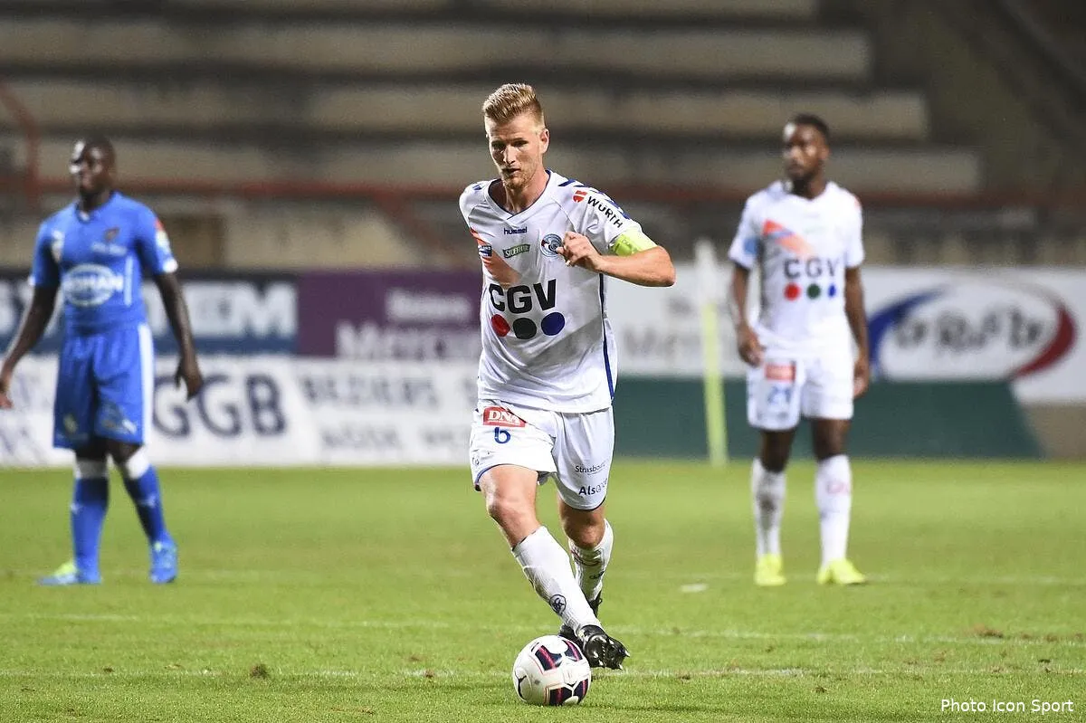 rc strasbourg amiens 1 0 iconsport dim 200815 05 24151008