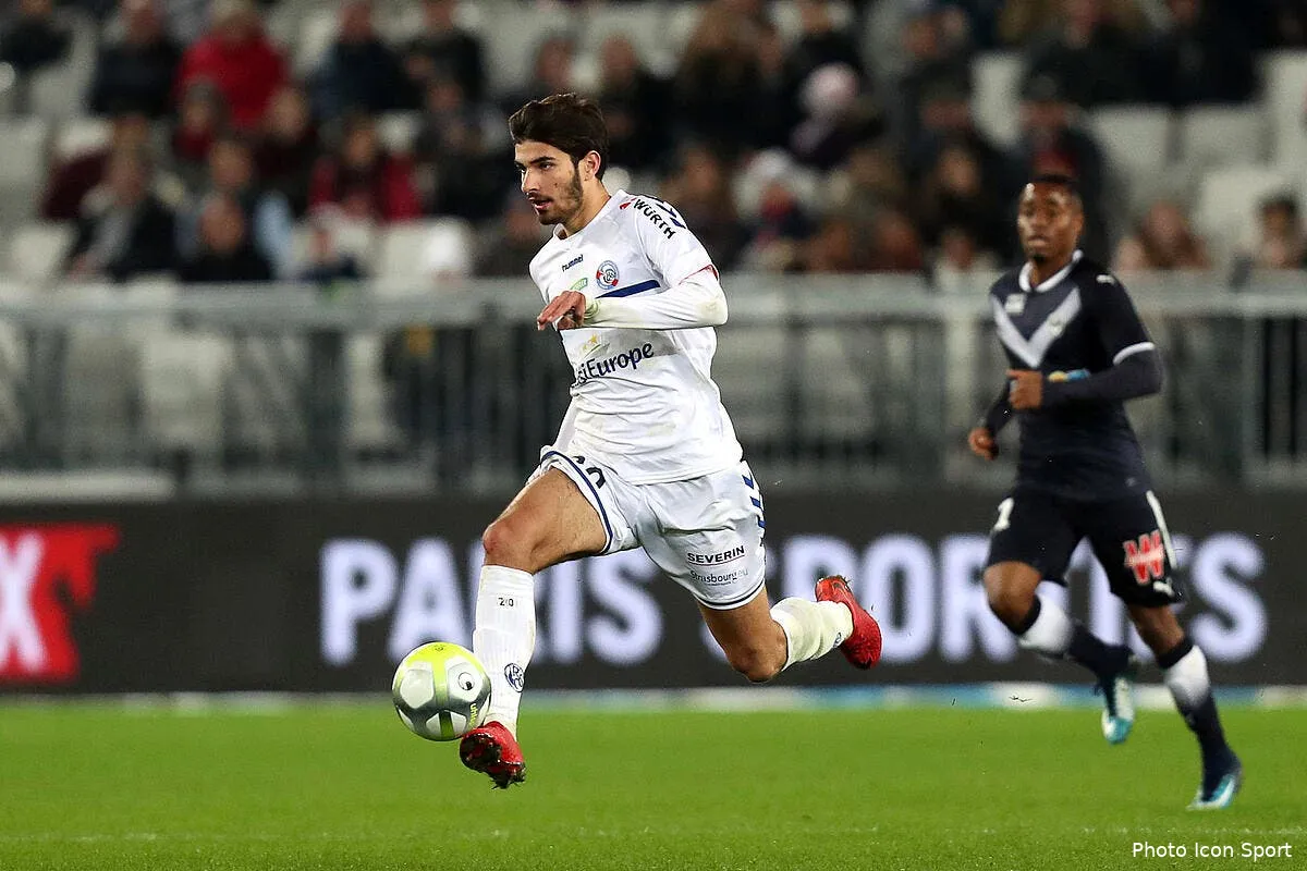 rcsa l ol a t il perturbe terrier laurey a sa petite idee terrier212309