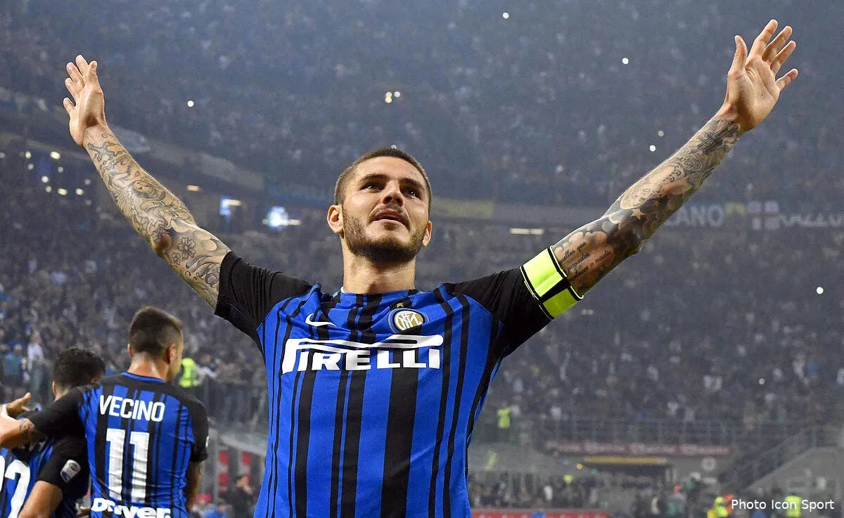 real benzema critique le real repond avec une offre a 110me icon ipp 151017 05 60206673