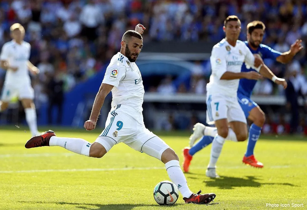 real benzema is back zizou apprecie le spectacle iconsport icon mar 141017 05 20196527