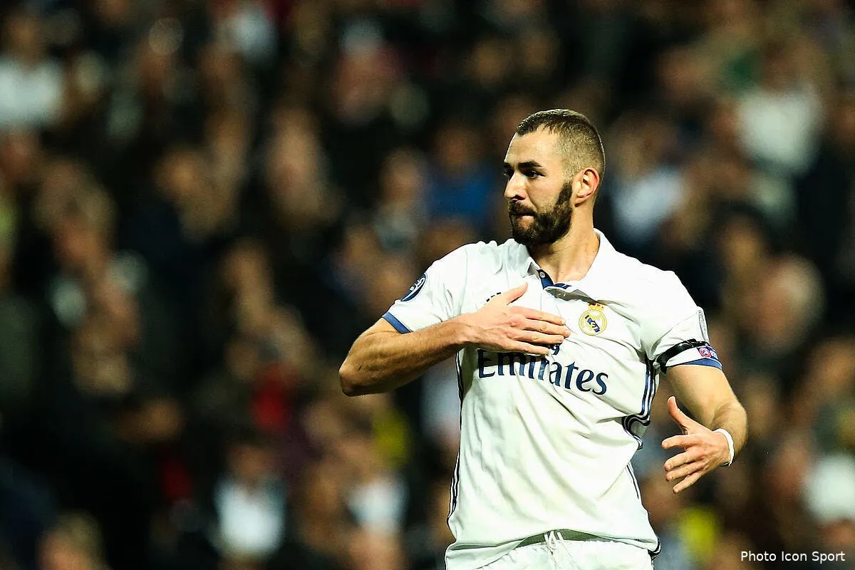real benzema se felicite mais pas pour ses impots benzema 32163508