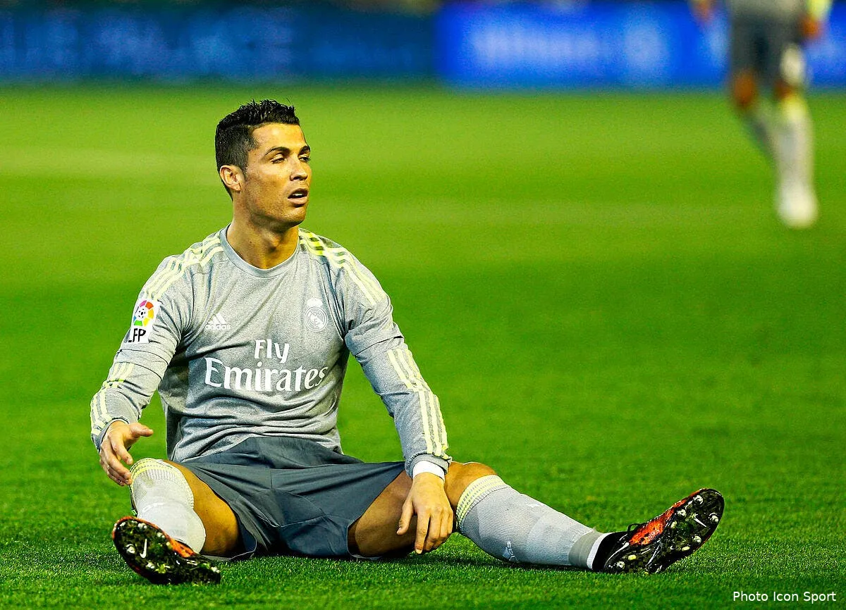 real desespere cristiano ronaldo reclame l aide du barca ronaldo 51141380