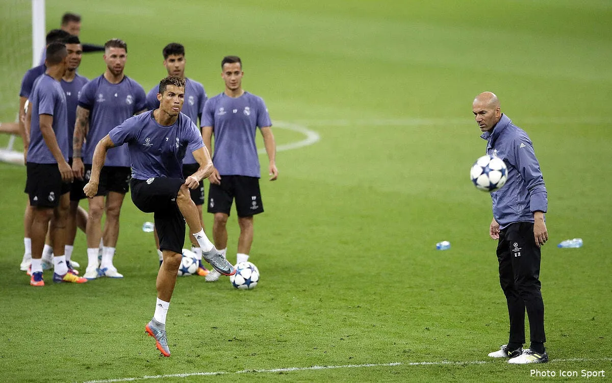 real madrid cristiano ronaldo met deja zidane dans l embarras iconsport icon pa 31547341188005