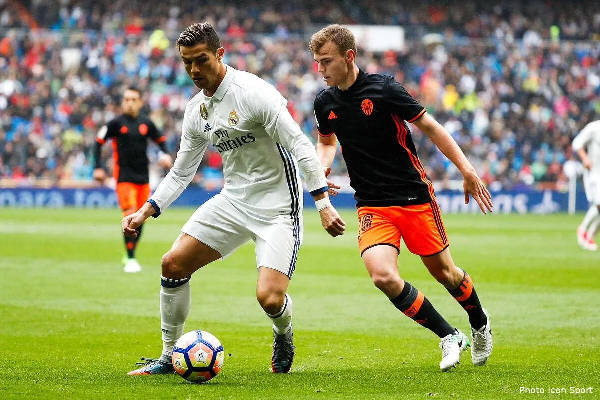 real madrid valence 2 1 iconsport mar 290417 01 09178320