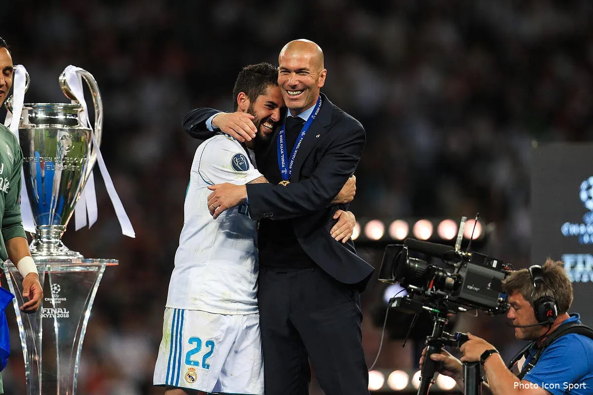 real madrid zidane n entrainera pas d autres clubs iconsport icon 36760143 1220533