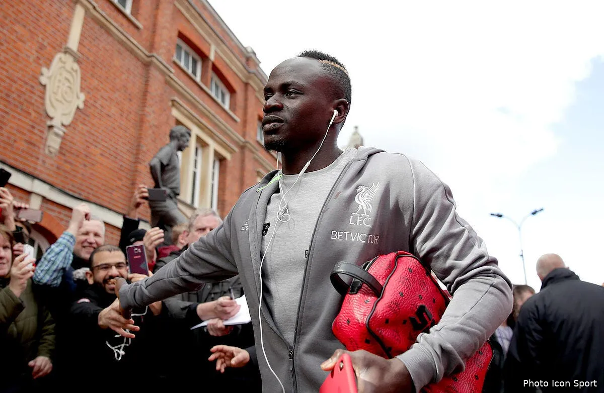 real mane successeur de cristiano ronaldo zidane valide a 100 icon 41824284248097