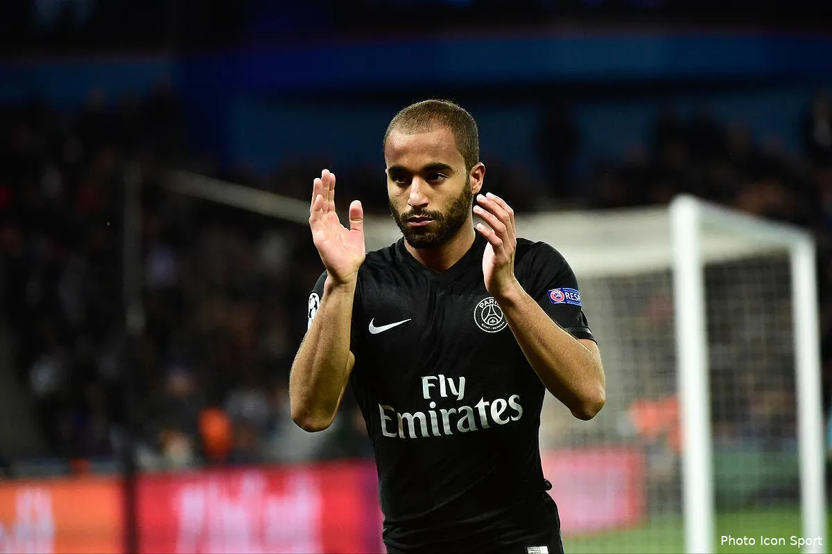 recadre par le psg lucas fait son mea culpa lucas moura 20127577