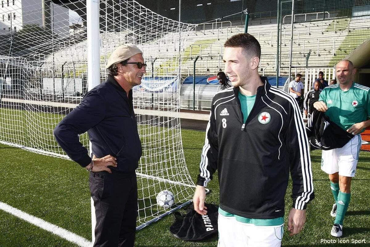 red star om le cap des 25 000 billets vendus est passe iconsport ren 050811 05 3829332