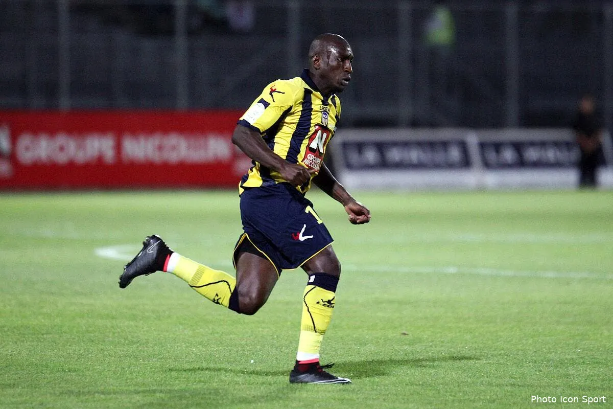 reims arles avignon 2 3 ap iconsport gua 120914 05 0795525